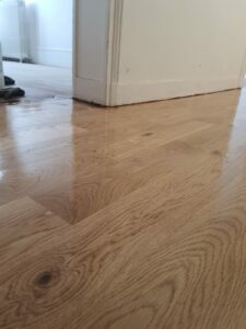 Renforcement des lambourdes + isolation et pose de parquet