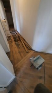 Renforcement des lambourdes + isolation et pose de parquet